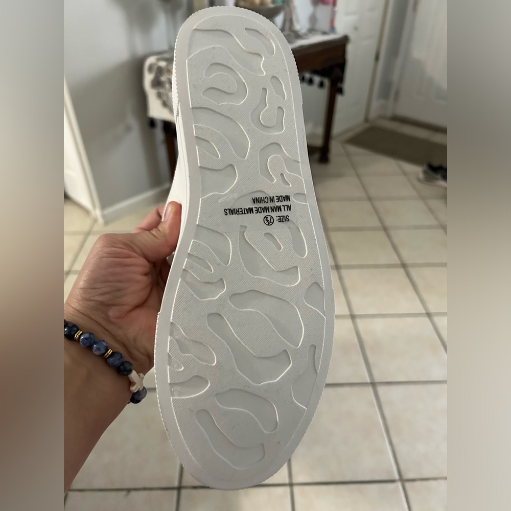Women shoes